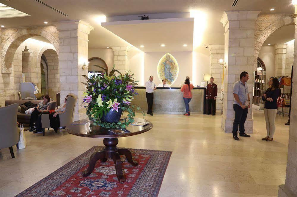 Notre Dame Of Center Hotel 3*